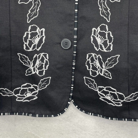 NEW Mary McFadden Black Linen Blend Womens Size 10 P Floral Embroidered Blazer - Picture 11 of 14
